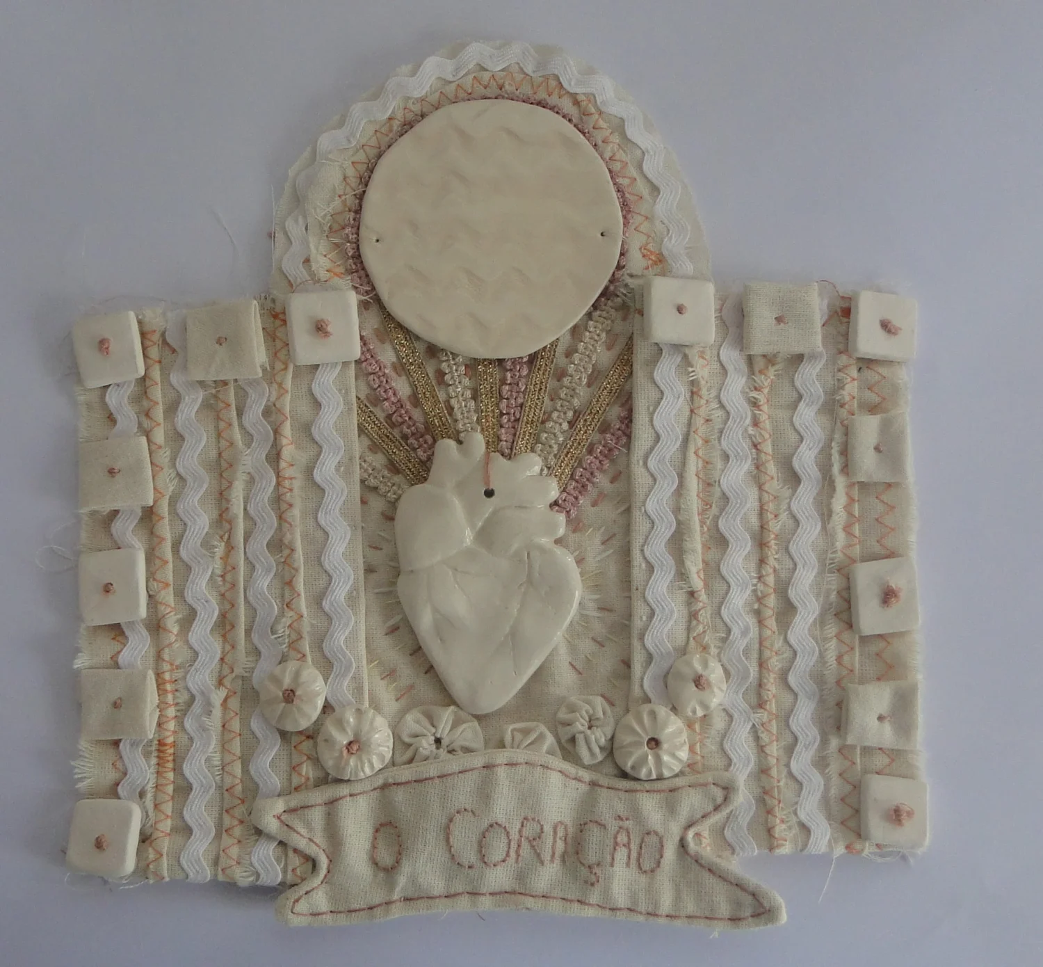 Obra Textil: O coração (a Clarice Lispector)