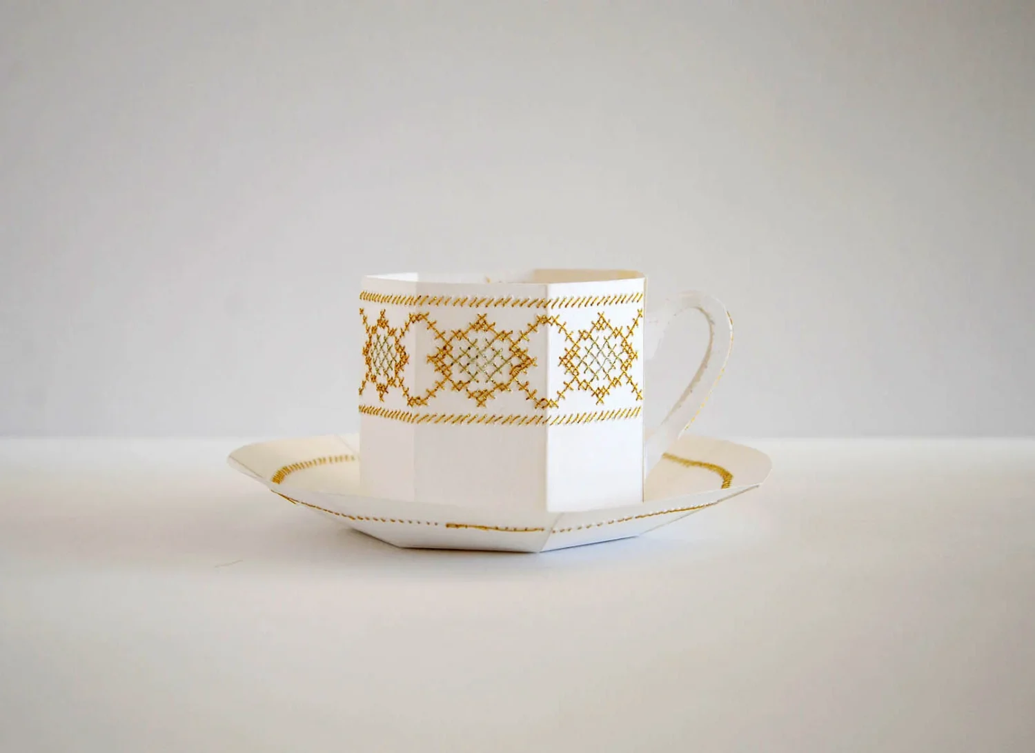 Obra textil: Taza Doré